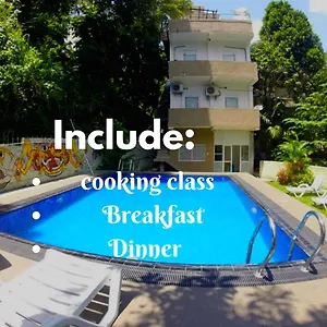 Kandy Backpackers Hostel Хостел Канди