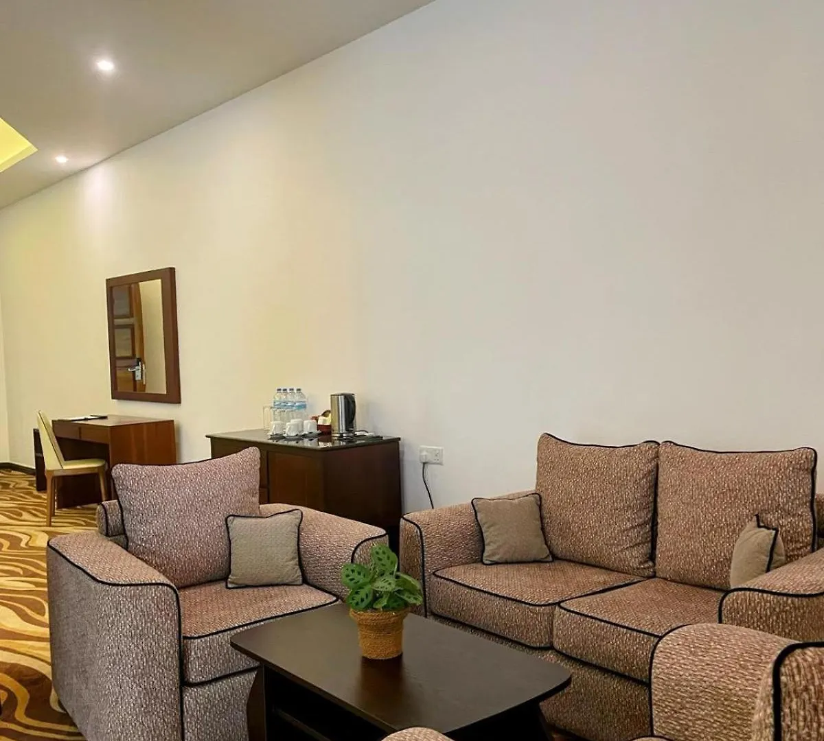 Bellwood Hills Resort & Spa Канди