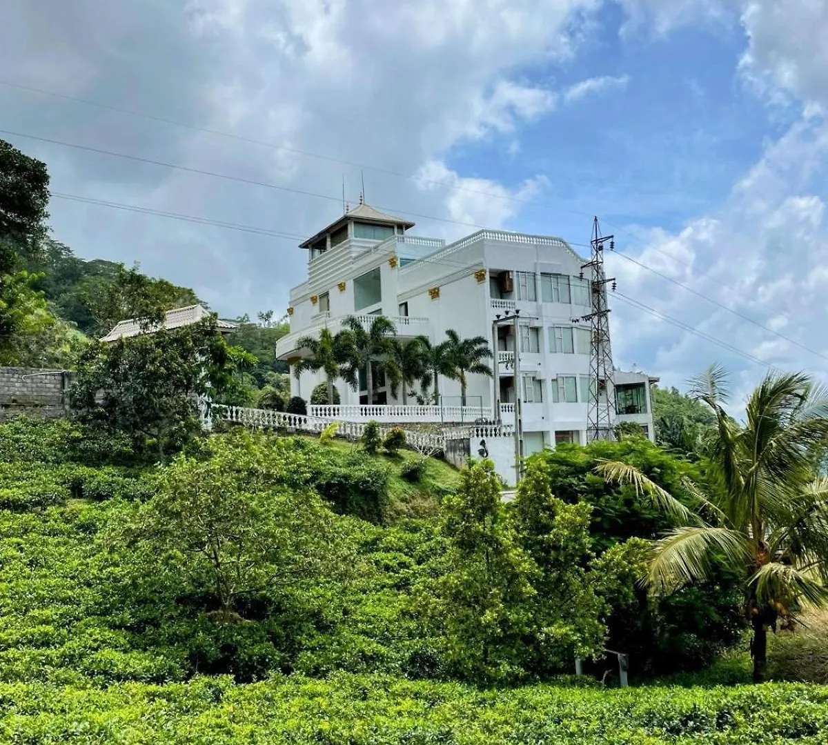 **** Отель Bellwood Hills Resort & Spa Канди Шри-Ланка